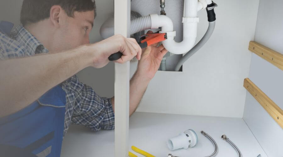 Local expert plumbing services in Sadorus, IL